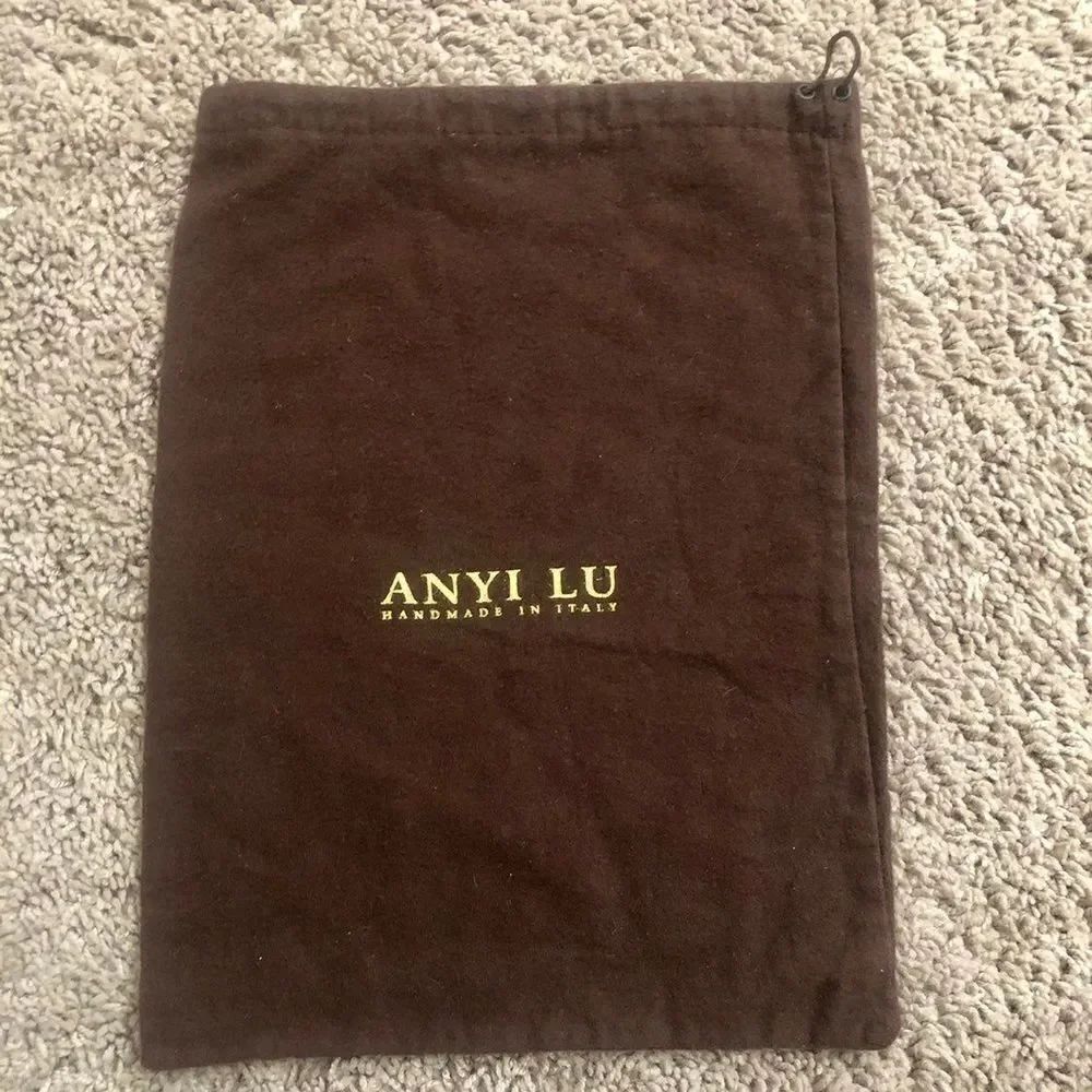 Small brown Anyi Lu dist bag